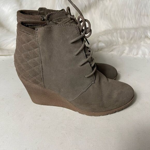 Mia Khaki suede lace wedge ankle boots quilted back side zipper size 11 - Picture 1 of 9